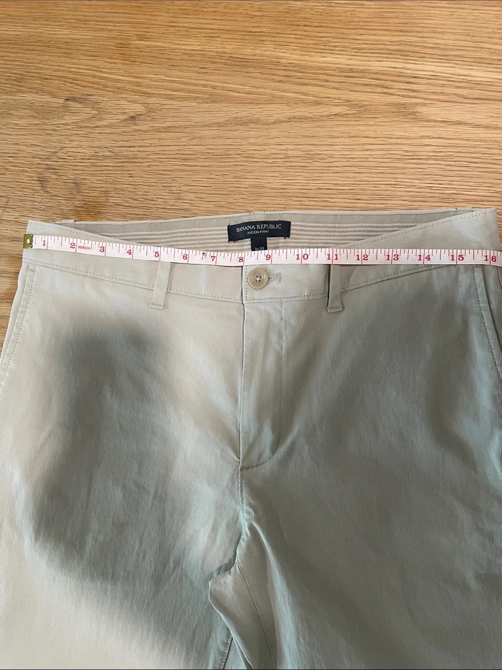Banana Republic Men’s Aiden Pant, Tan, 31 30